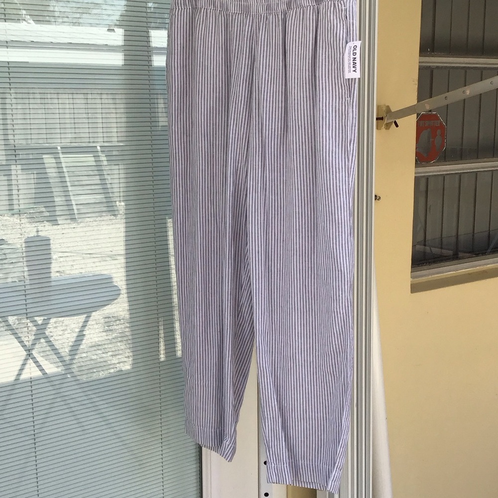 Old Navy Blue and White Pinstriped Straight-Leg Pants